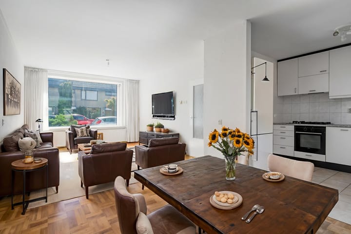 Foto 16 van Roestmos 14