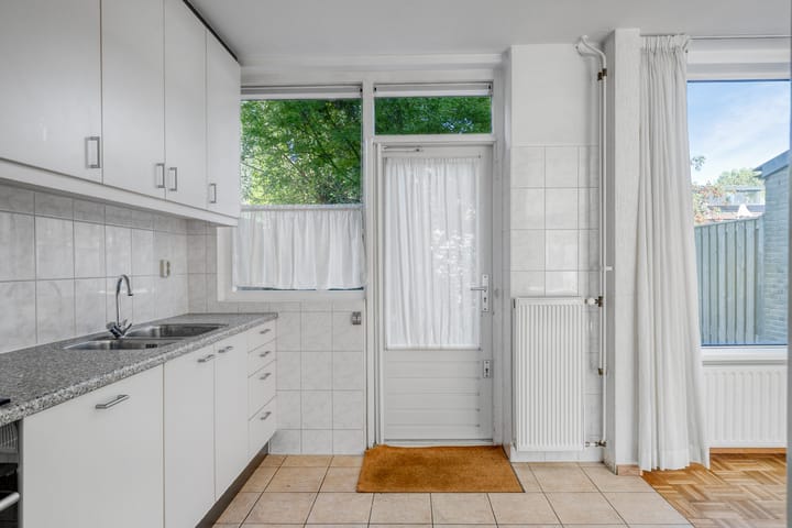 Foto 18 van Roestmos 14