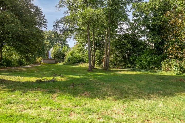 Foto 47 van Roestmos 14