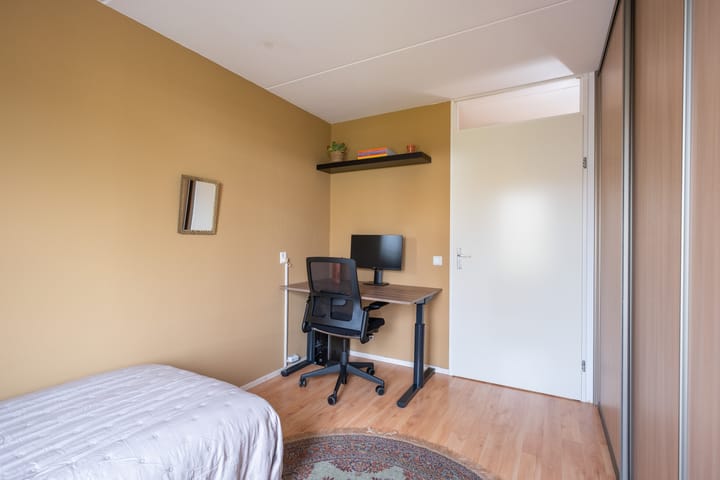 Photo 22 of Frida Katzland 10