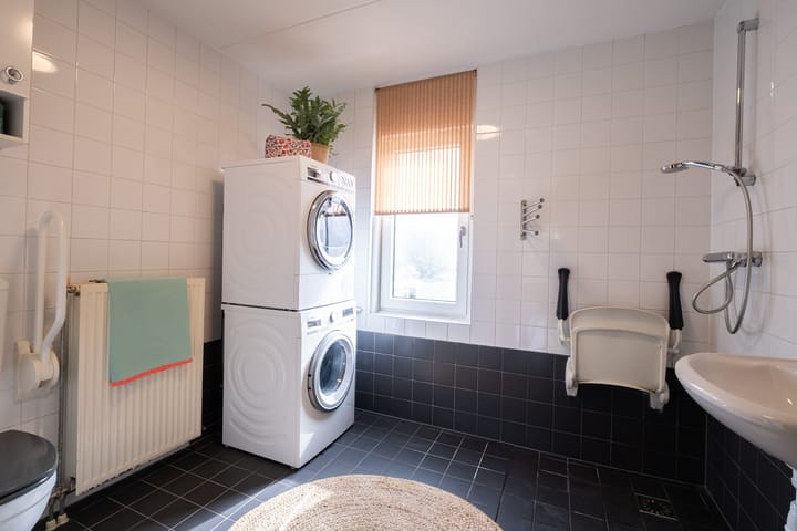 Photo 23 of Frida Katzland 10