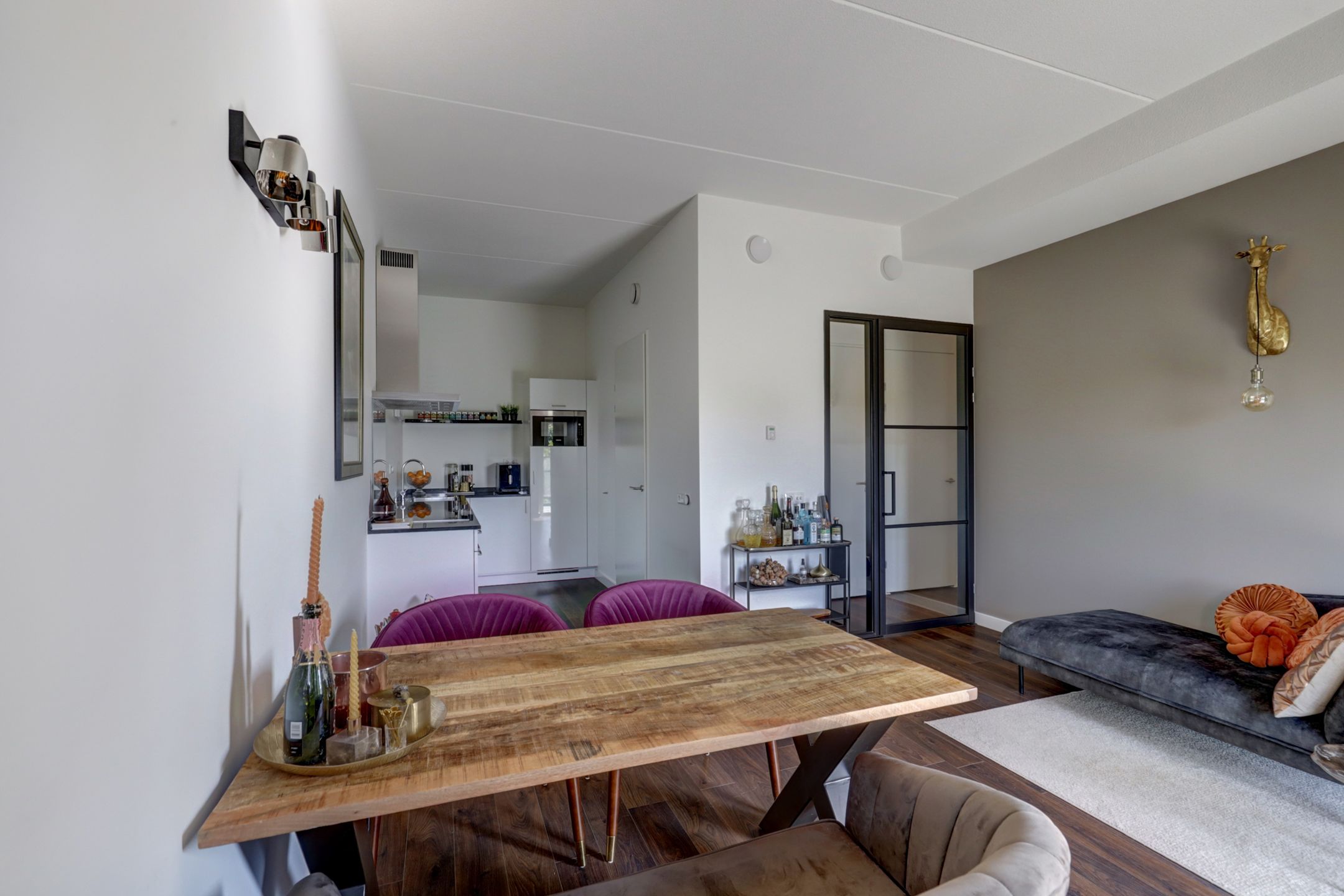 Foto 3 van Merweplein 5-27