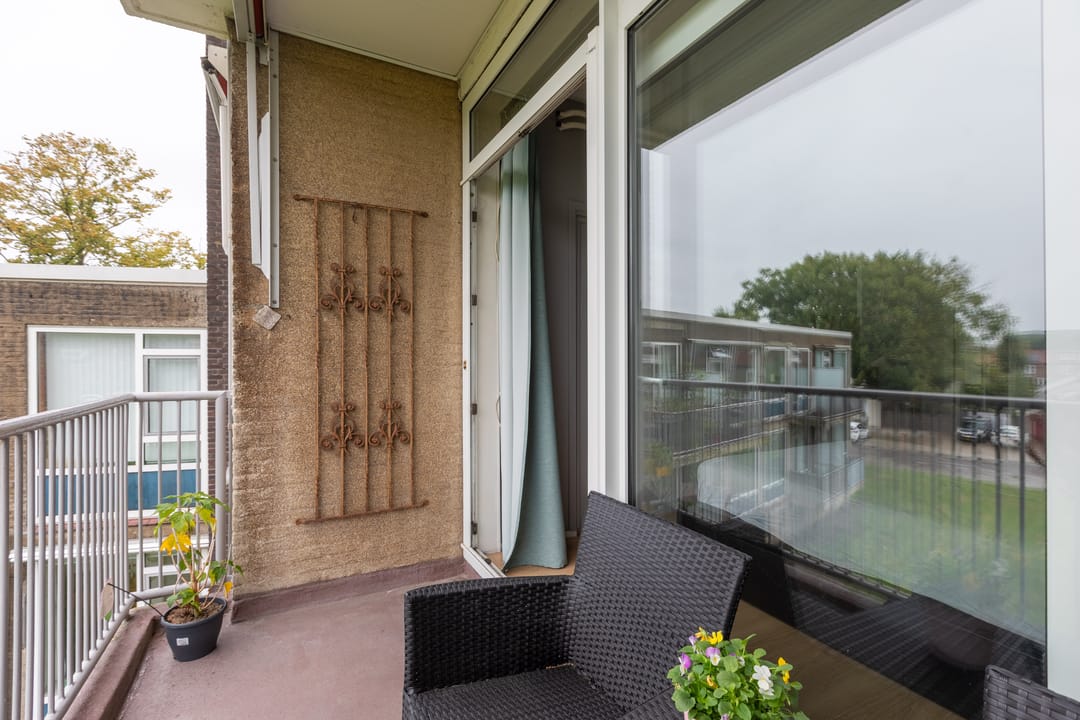 Foto 11 van Burgemeester De Vlugtlaan 237