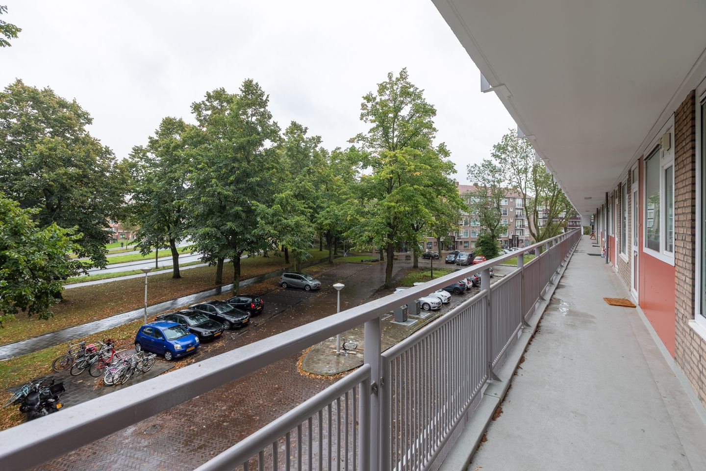 Foto 19 van Burgemeester De Vlugtlaan 237