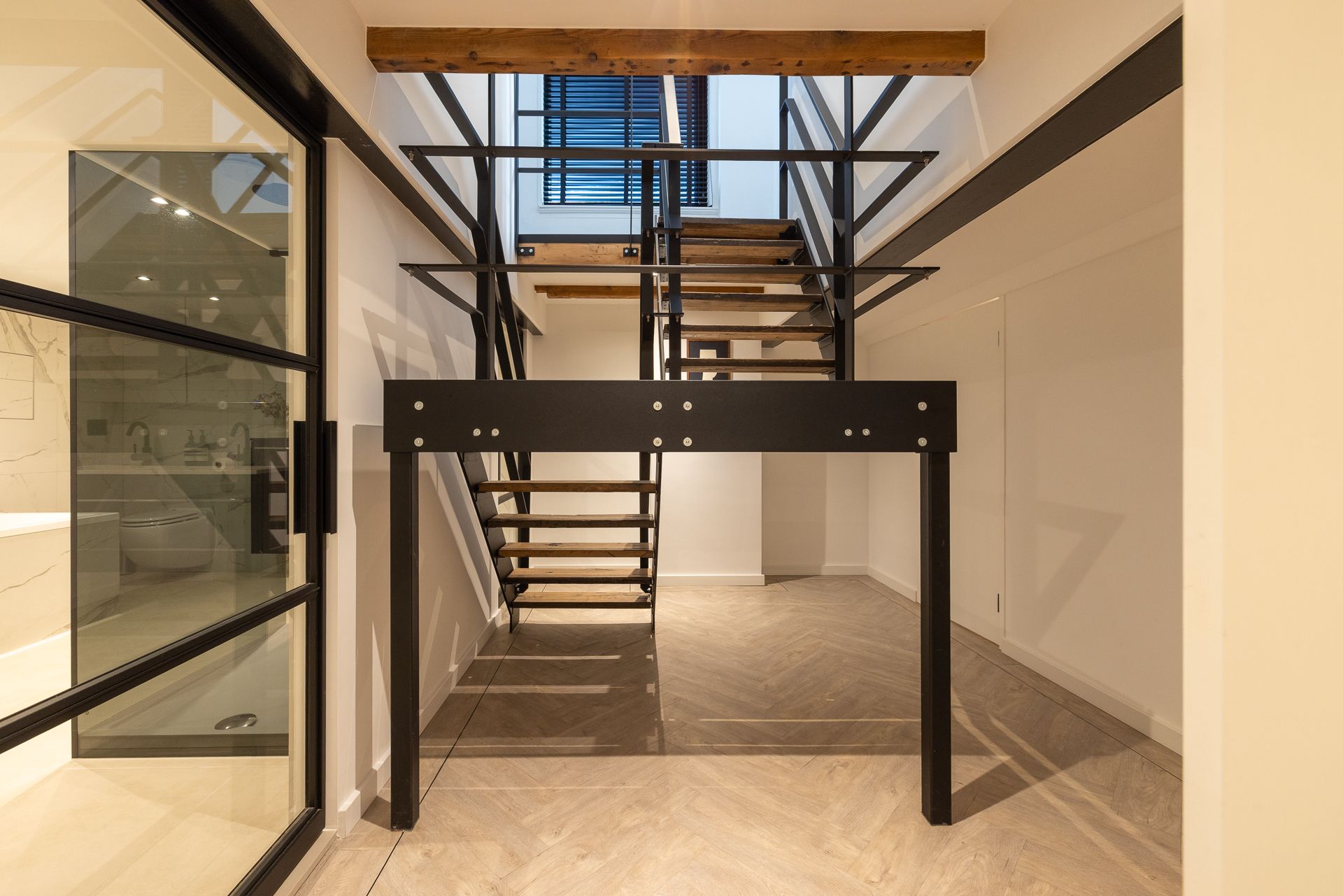 Foto 18 van Statenweg 64-D