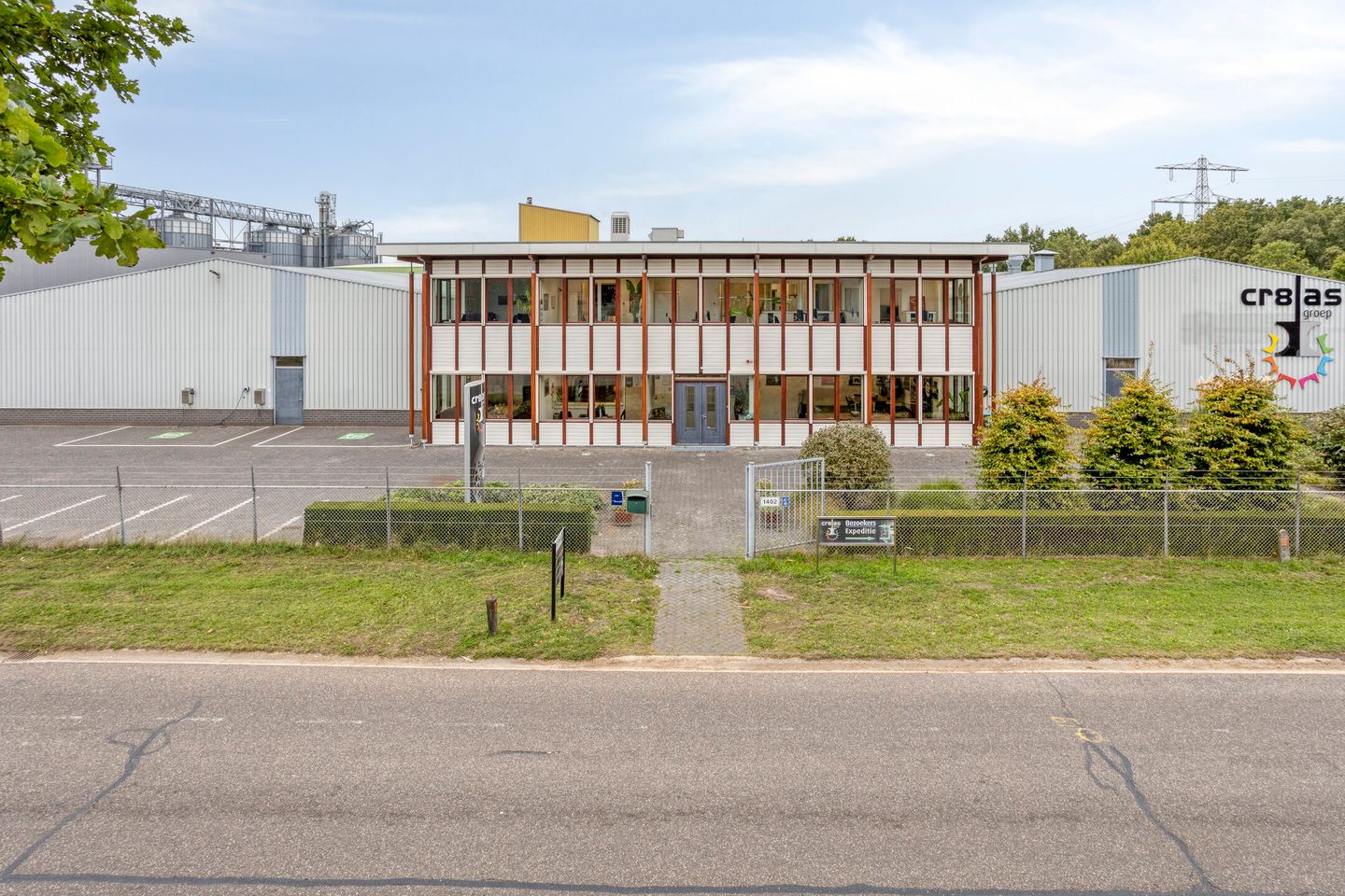 Bekijk foto 3 van Macroweg 2