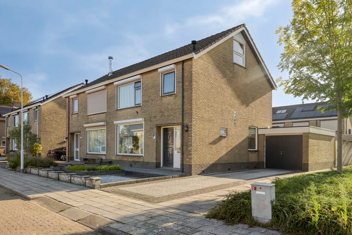 Foto 1 van Oesterstraat 2