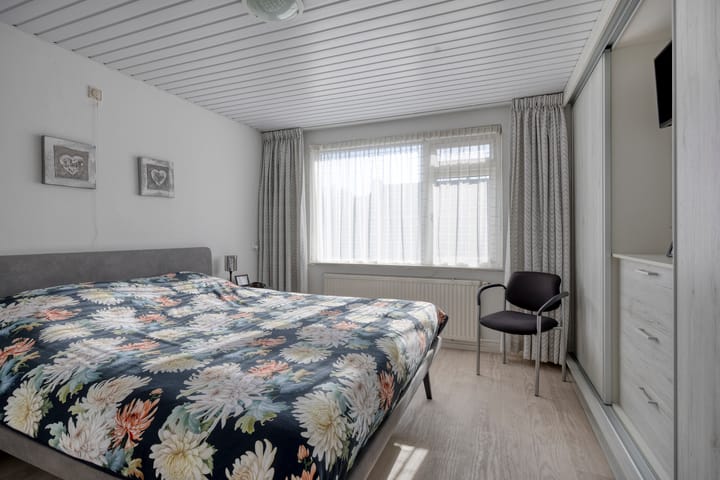 Foto 14 van Oesterstraat 2