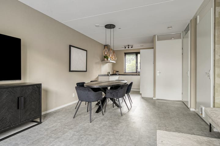 Foto 11 van Deken Jaspersstraat 21-A