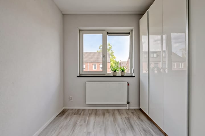 Foto 19 van Deken Jaspersstraat 21-A