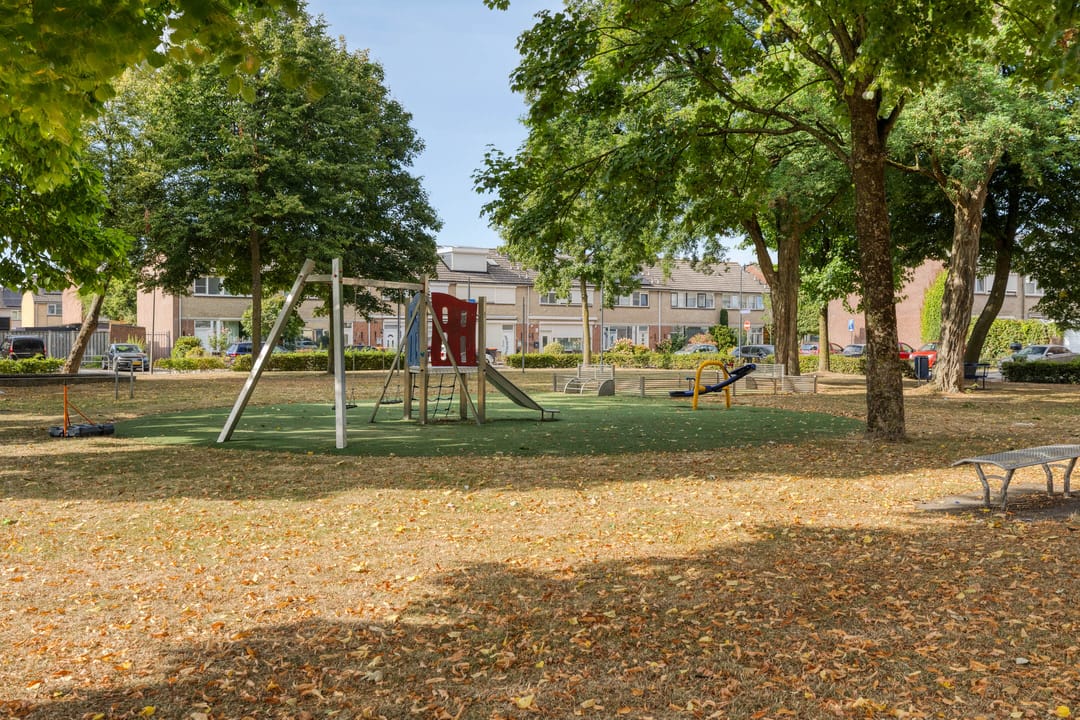 Foto 38 van Bergen op Zoomstraat 6