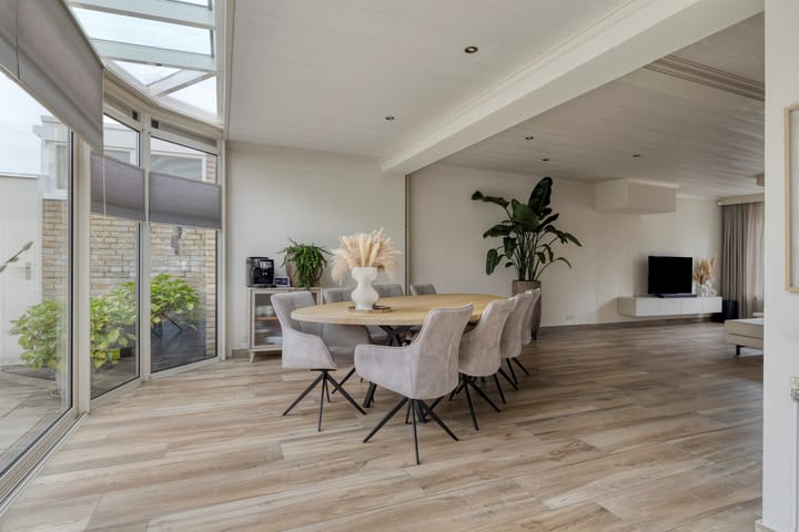 Foto 11 van Clematisstraat 15