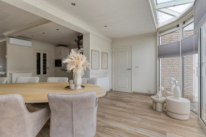 Foto 13 van Clematisstraat 15