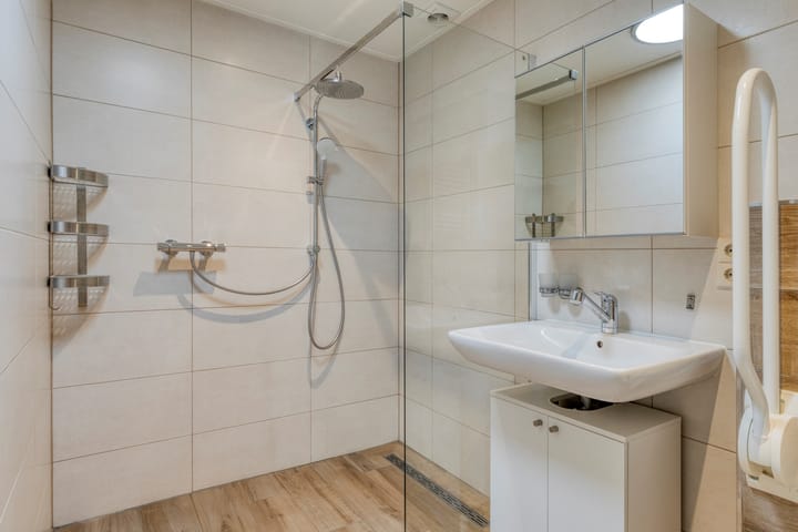 Foto 22 van Clematisstraat 15