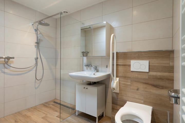 Foto 23 van Clematisstraat 15