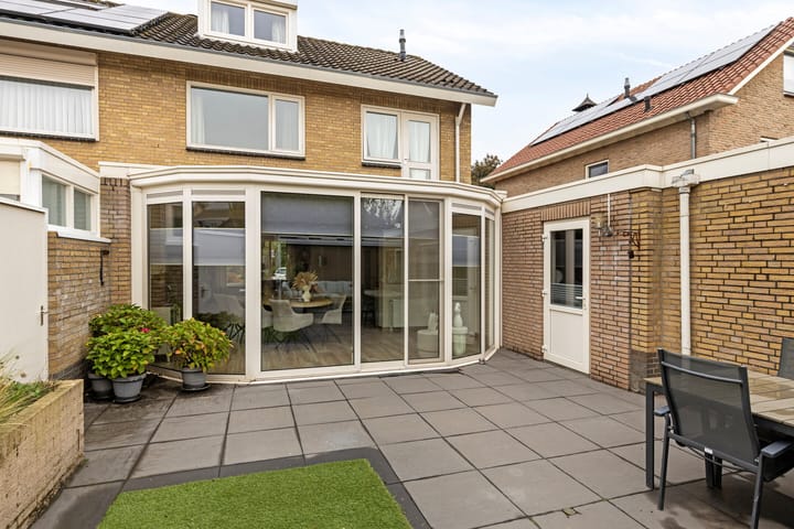 Foto 39 van Clematisstraat 15