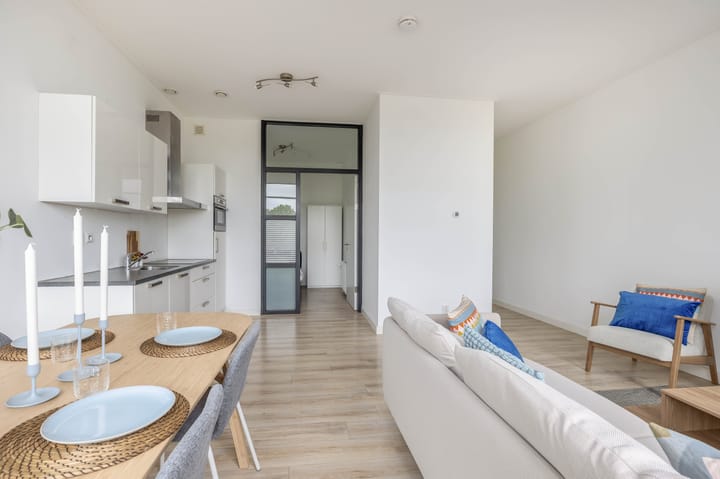 Photo 4 of Teylersplein 2-B4