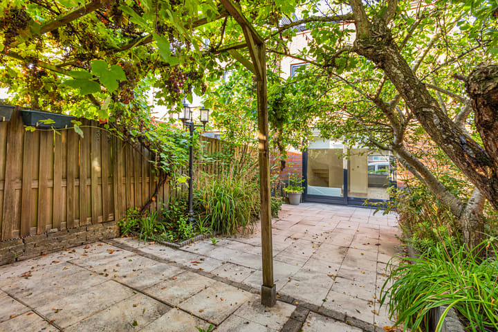 Photo 34 of Montfoortlaan 8