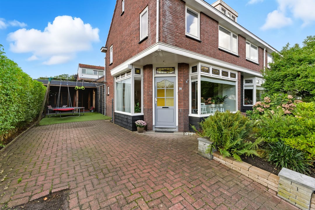 Photo 2 of Cornelis Smitstraat 17