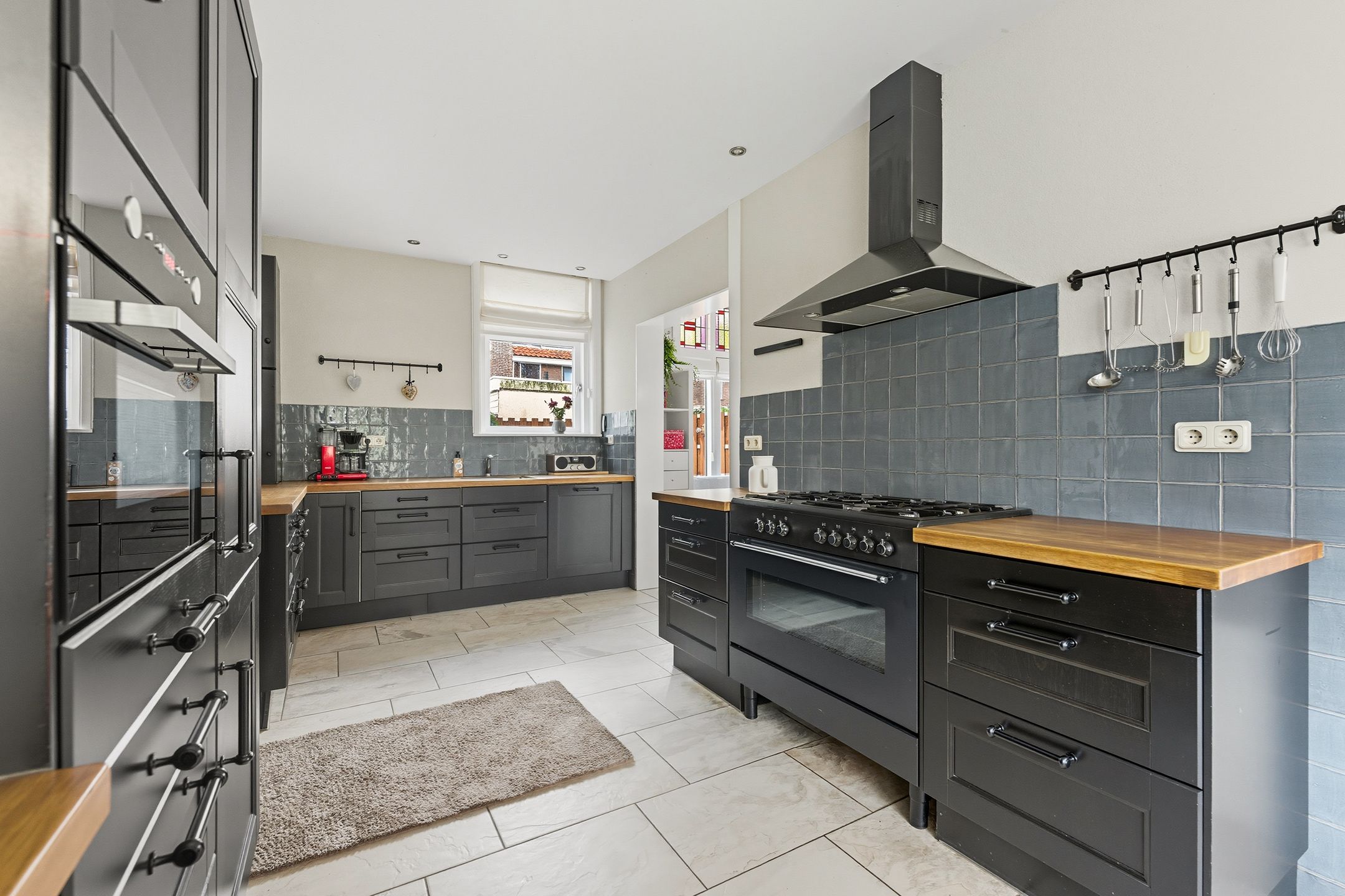 Photo 21 of Cornelis Smitstraat 17