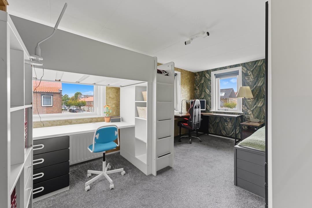 Photo 32 of Cornelis Smitstraat 17