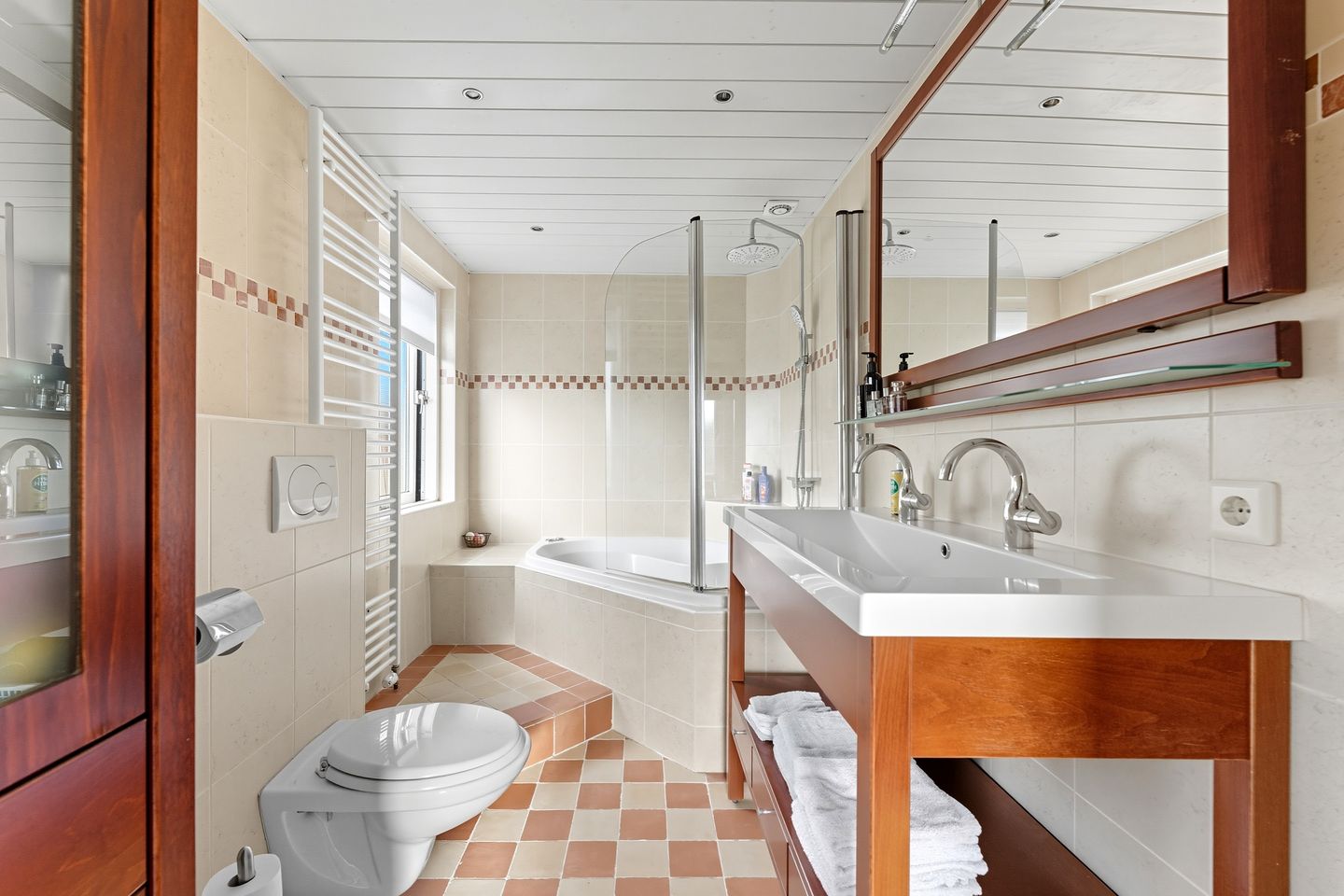 Photo 35 of Cornelis Smitstraat 17