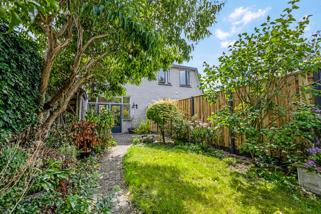 Foto 32 van Burgemeester van den Boschstraat 63