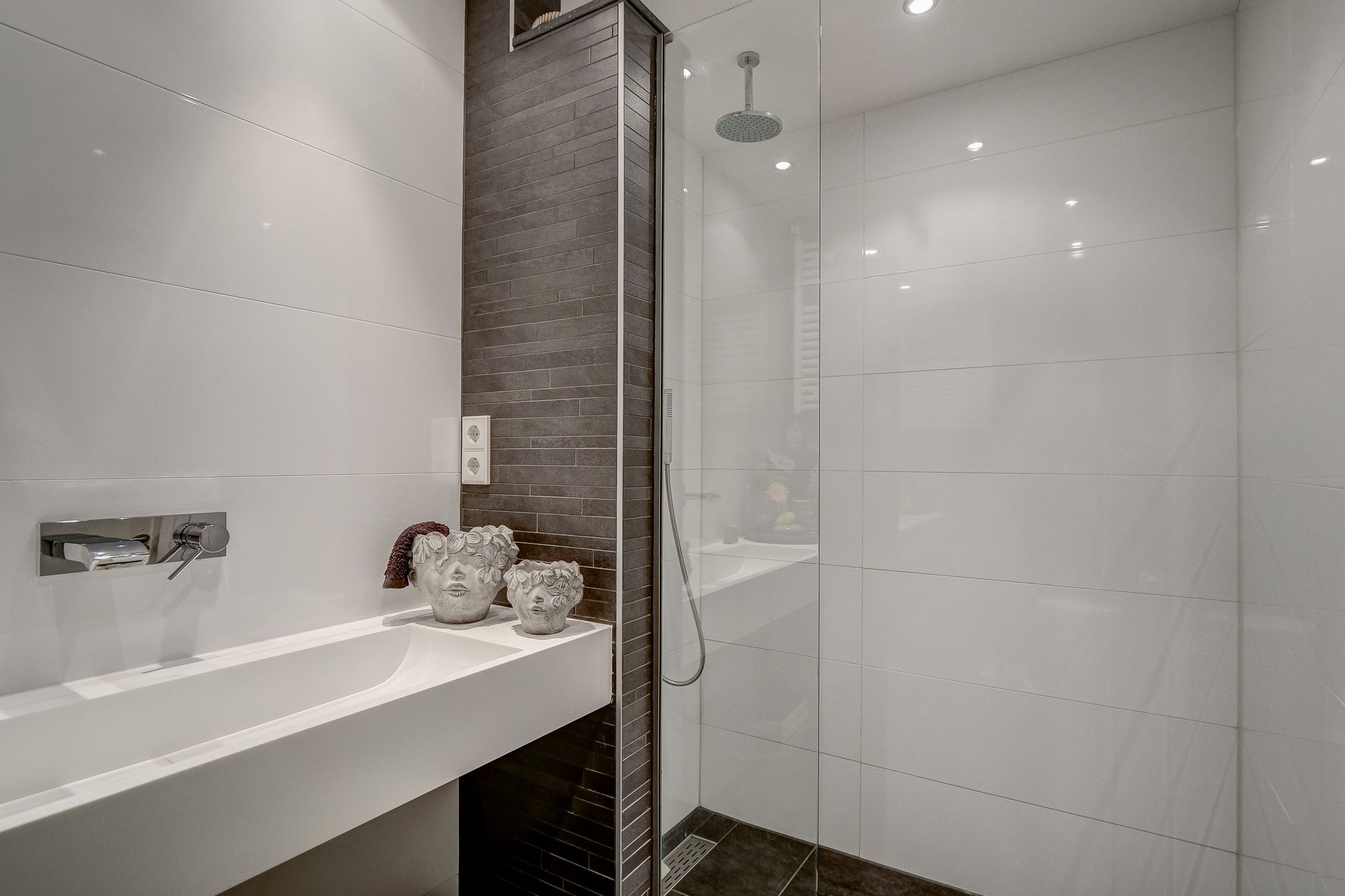 Photo 6 of Zandvaart 142-A