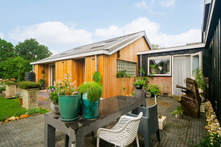 Photo 38 of Zandvaart 142-A