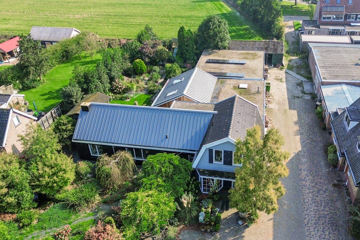 Photo 43 of Zandvaart 142-A