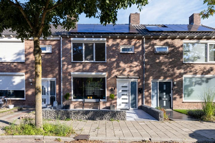 Foto 31 van Fluwijnstraat 6