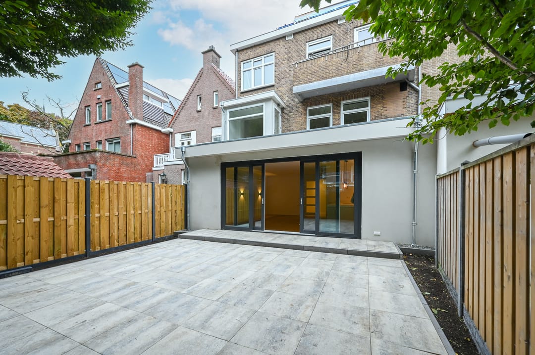 Foto 13 van Loosduinse Hoofdstraat 107