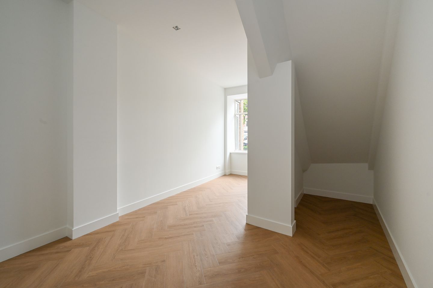 Foto 19 van Loosduinse Hoofdstraat 107