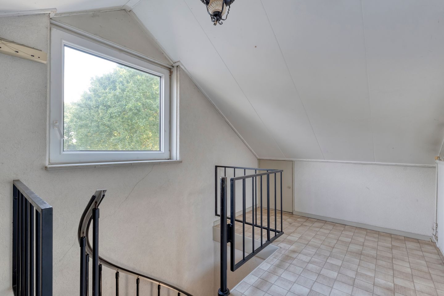 Foto 40 van Burg ten Holteweg 1-A