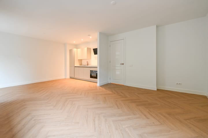 Foto 2 van Loosduinse Hoofdstraat 111