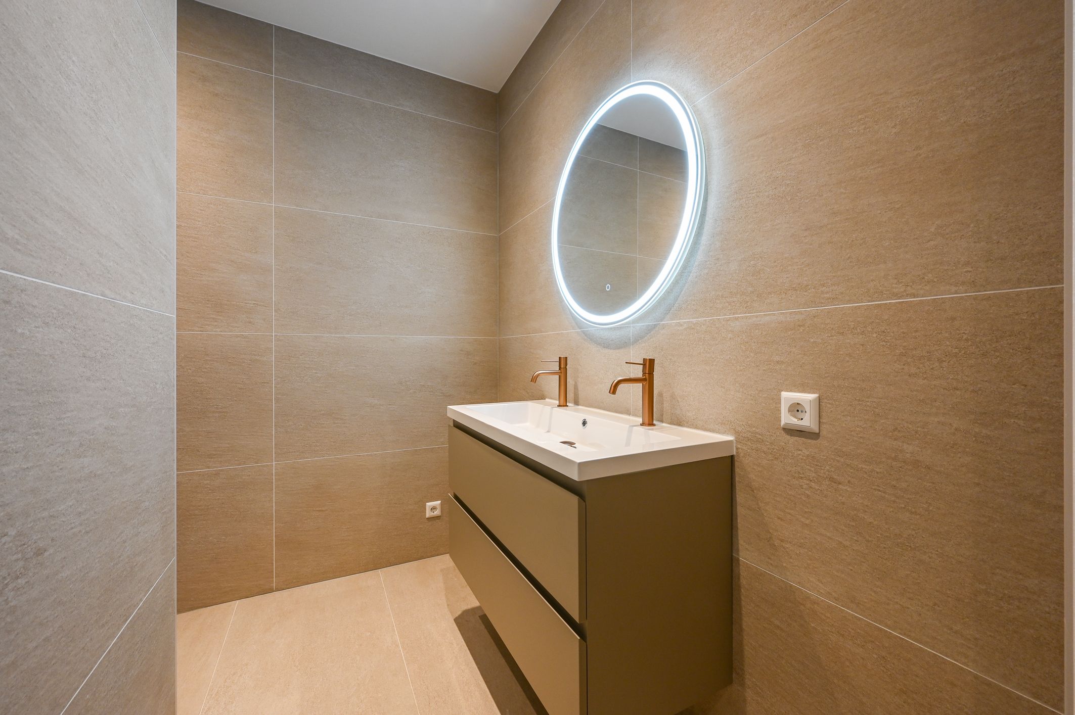 Foto 18 van Loosduinse Hoofdstraat 111