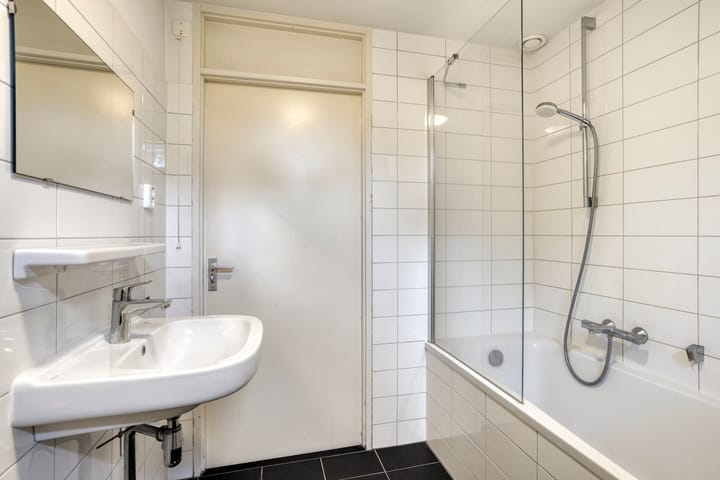 Foto 15 van Rozemarijngaard 14