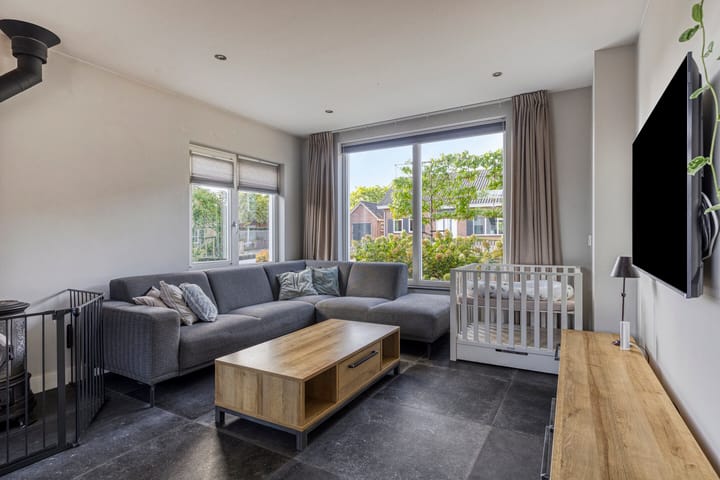 Photo 5 of Dorpsstraat 18