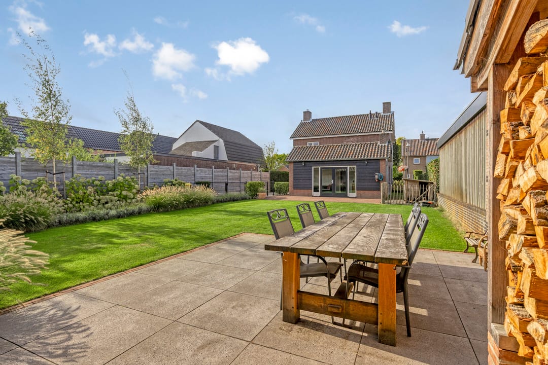 Photo 26 of Dorpsstraat 18