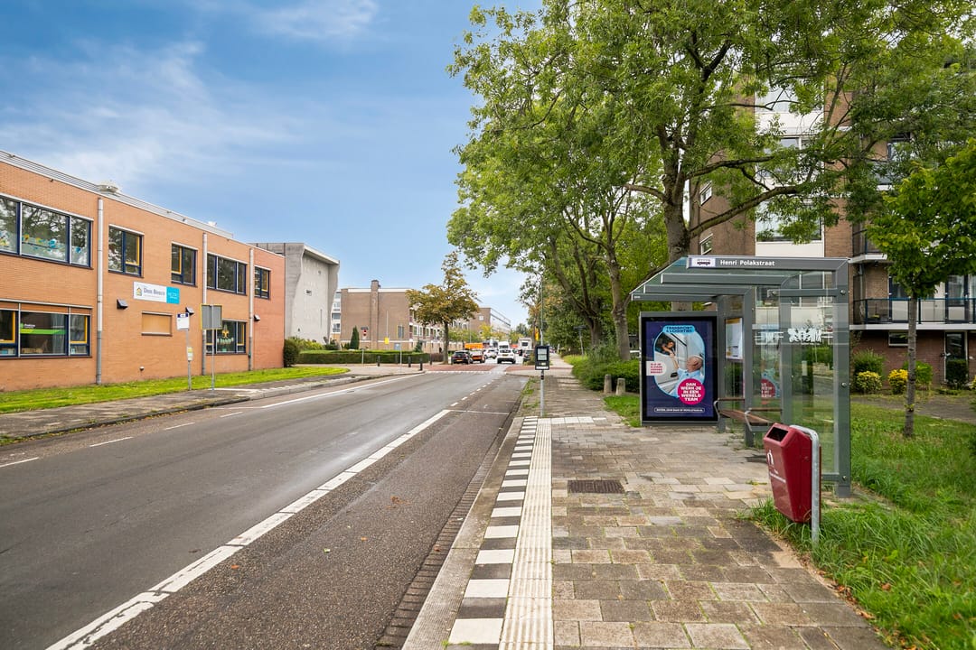 Photo 37 of Van Karnebeekstraat 131