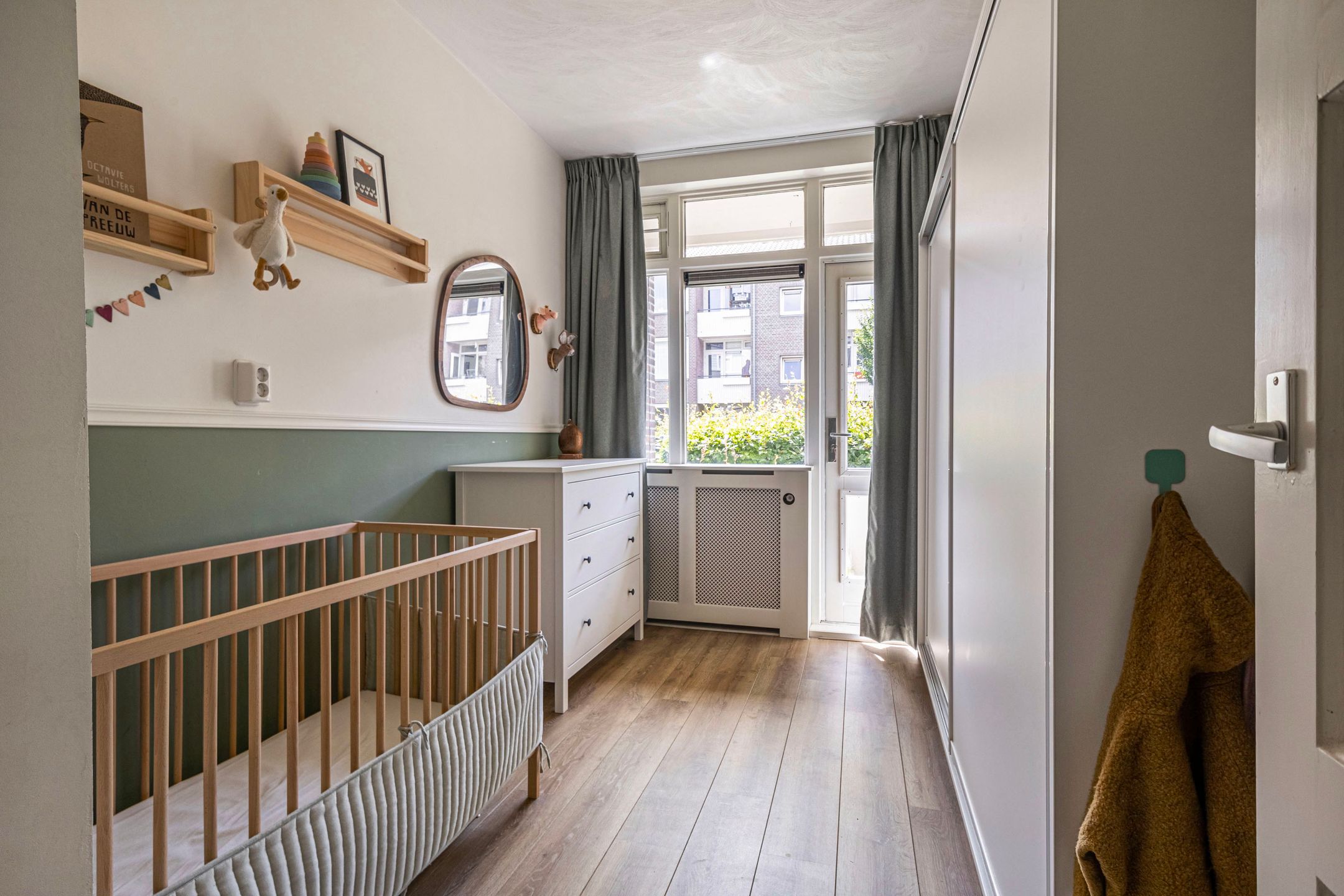 Photo 12 of Woestijgerweg 210-A