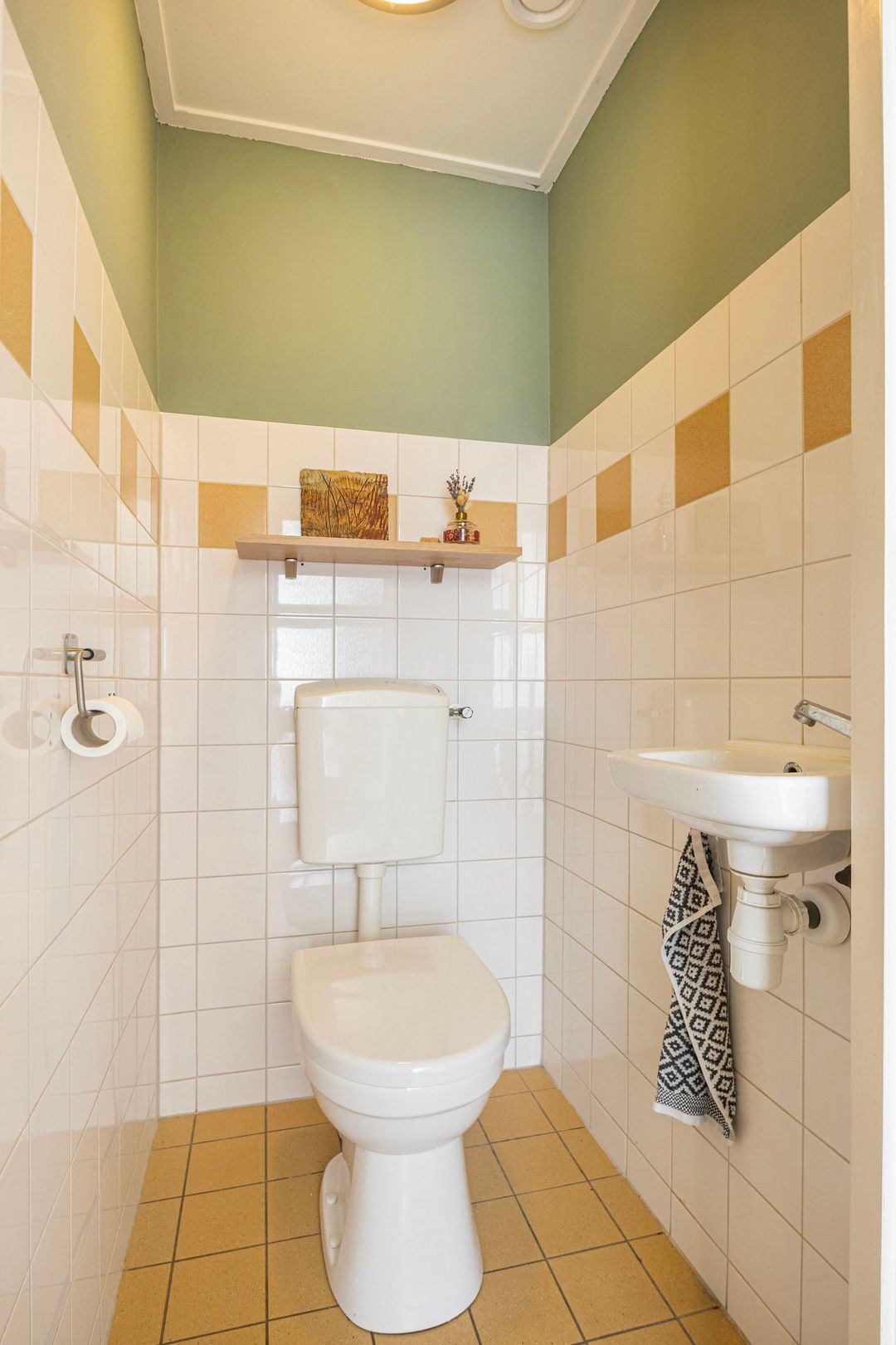 Photo 16 of Woestijgerweg 210-A