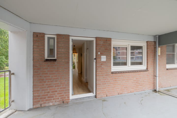 Foto 21 van Prattenburg 68