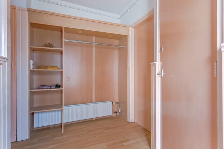 Foto 24 van Deken van der Waardenlaan 12