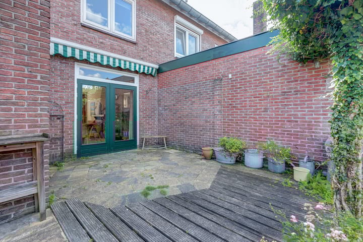 Foto 31 van Deken van der Waardenlaan 12