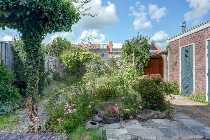 Foto 35 van Deken van der Waardenlaan 12