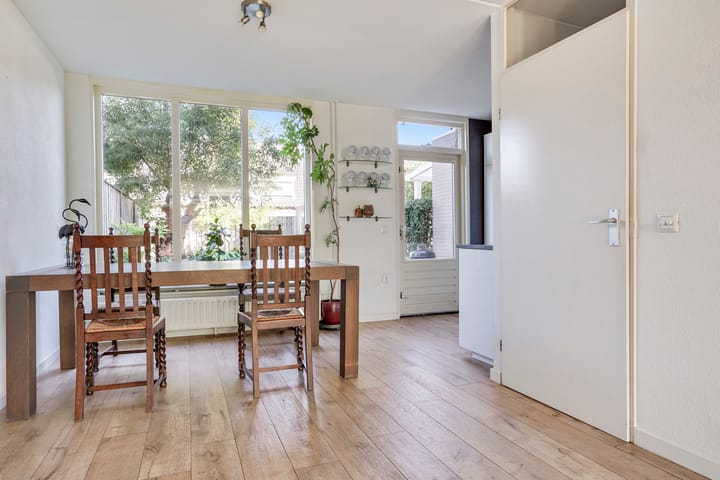 Foto 10 van Meester Weechslaan 18