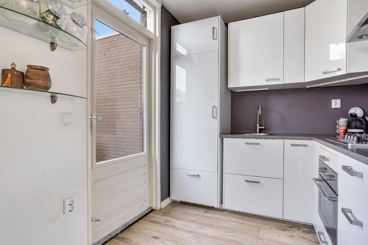 Foto 14 van Meester Weechslaan 18