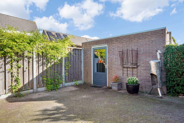 Foto 19 van Meester Weechslaan 18