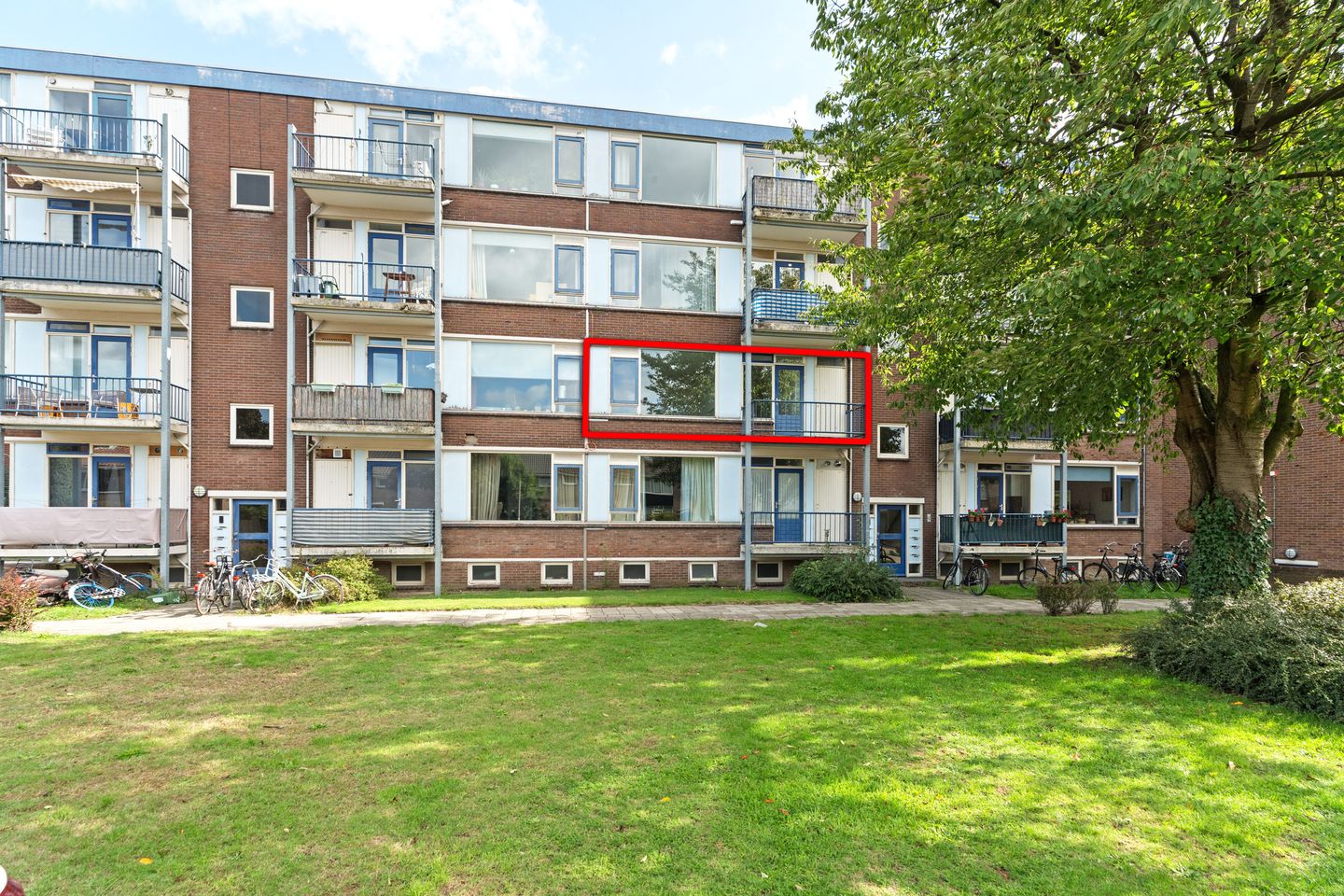 Photo 20 of Aubadestraat 62